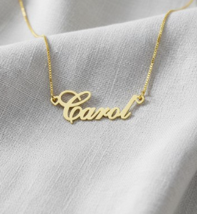 Colar com nome personalizado banhado a ouro 18 k